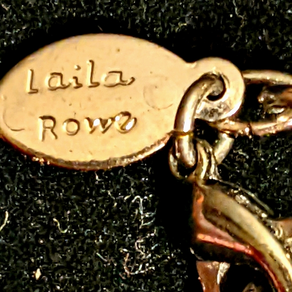 ❤️ Laila Rowe Velvet Beaded Choker - Picture 2 of 5